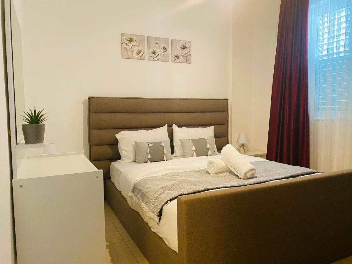 Apollo 2-Br Apt In לרנקה מראה חיצוני תמונה